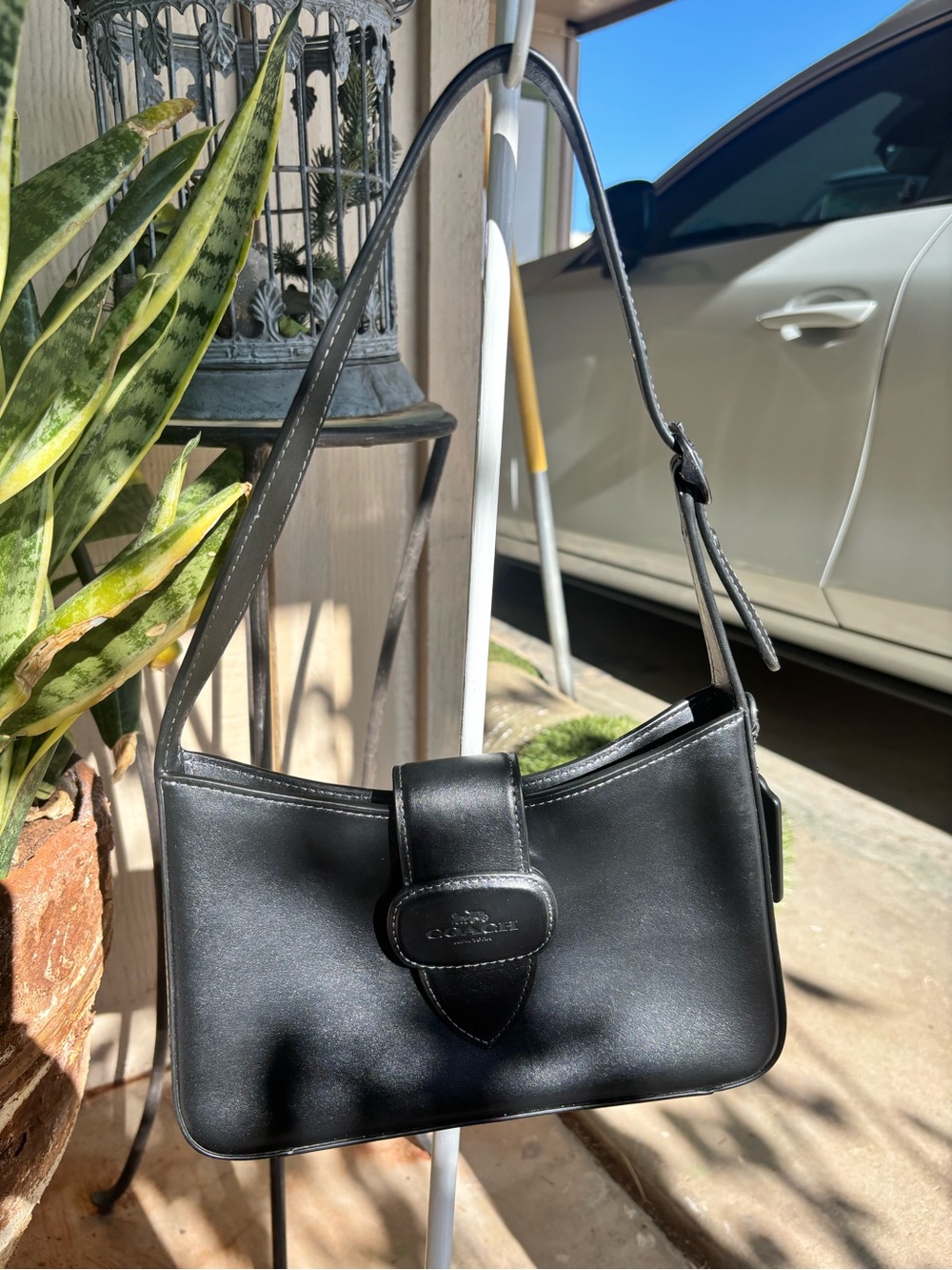 Coach Black Leather Shoulder Bag with Top Flap